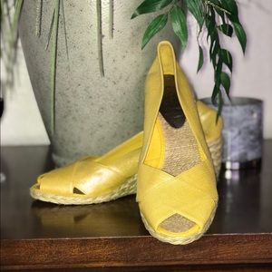Linen yellow Ralph Lauren Wedges 8.5